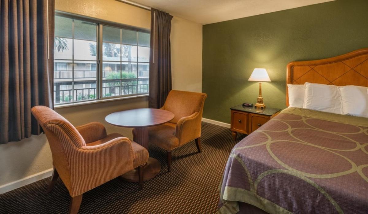 Rose Garden Inn - San Jose Airport ภายนอก รูปภาพ